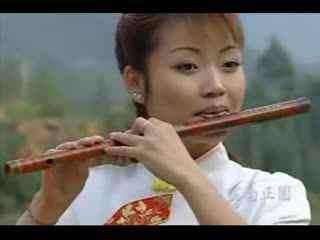 母亲笛子独奏视频